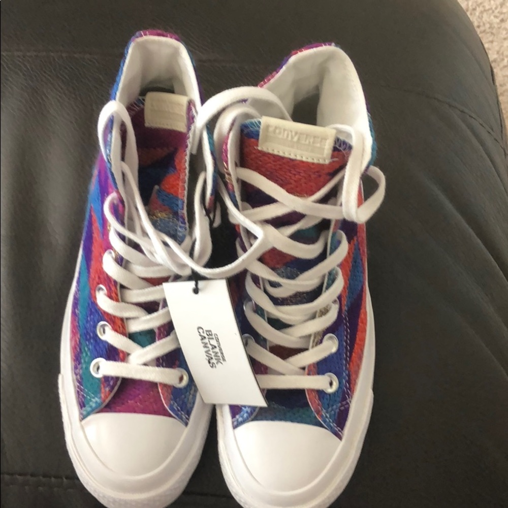 Brand New Converse size 6 woman